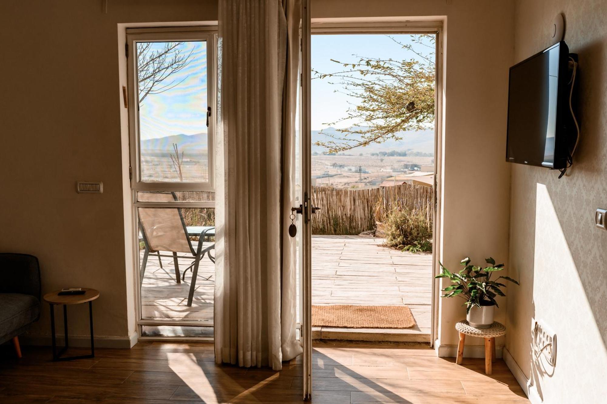 Desert View Yeruham Extérieur photo